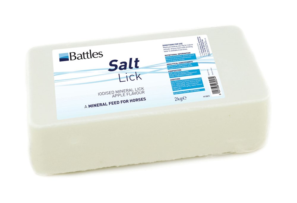 Battles Salt Lick 2kg Apple